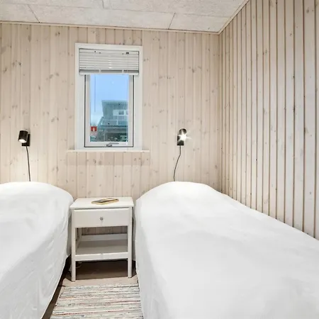 Ilsebet - 150m From The Sea By Interhome